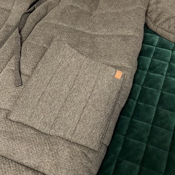 NWOT Lunya Double Faced House Coat - Picture 10 of 11